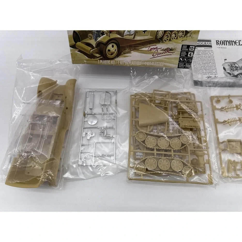 Monogram Rommel's 1 Rommel's Hobby Model Kit 1/24 Scale Tan Plastic Vintage